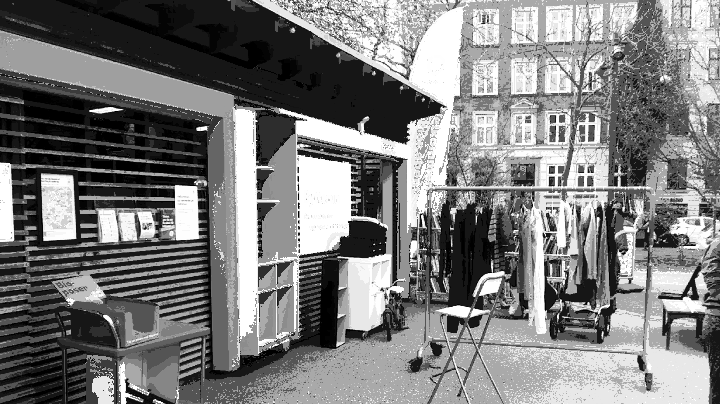 section_image_station